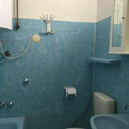 公寓 Roza Apartmanhaz 巴拉顿菲赖德